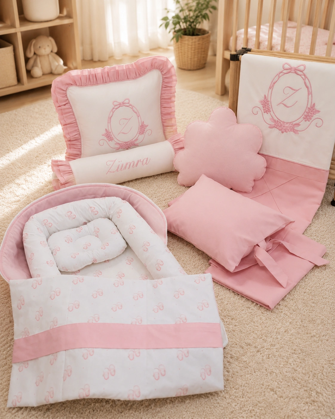 9 PARÇA NEVRESİM TAKIMLI BABYNEST SET